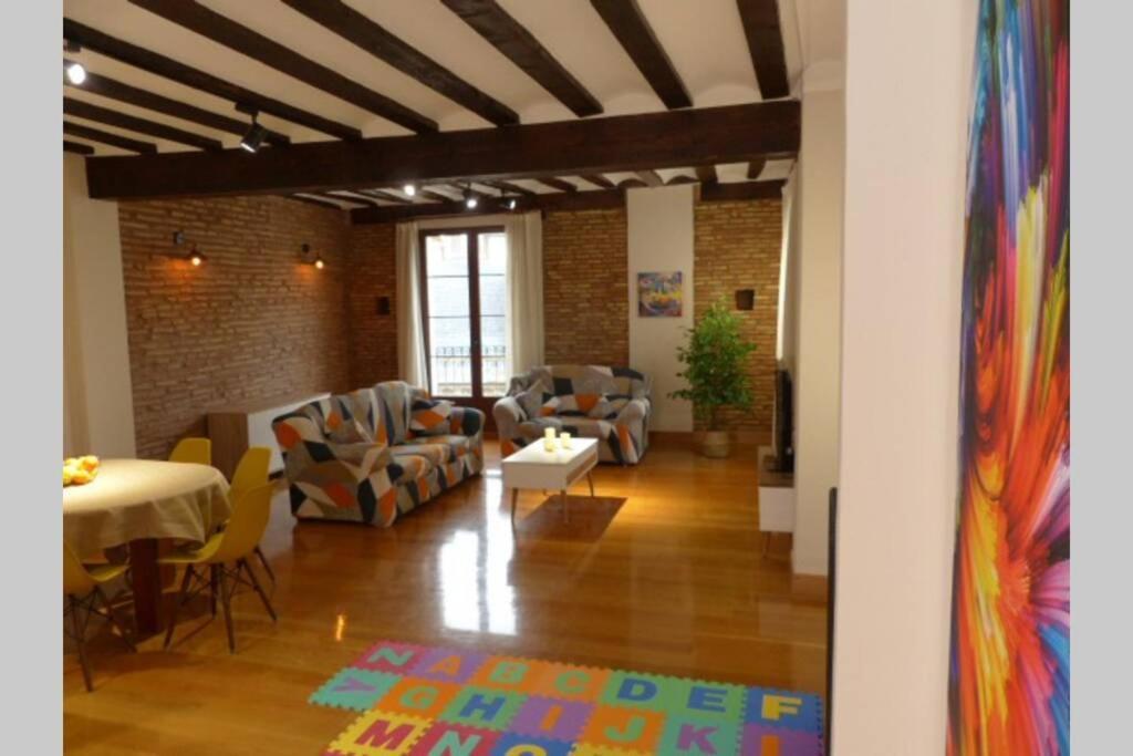 Апартаменти Urban Loft La Galeria Логроньйо Екстер'єр фото
